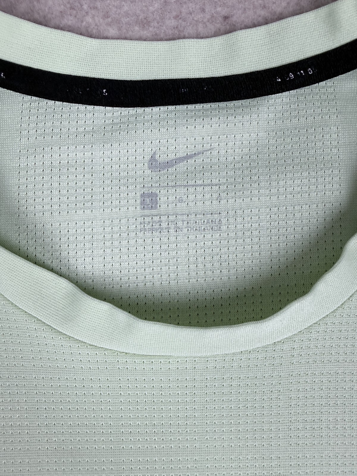 Nike Dri-Fit Men's Large Breathe Green Volt/Black Workout Training T-shirt gallery