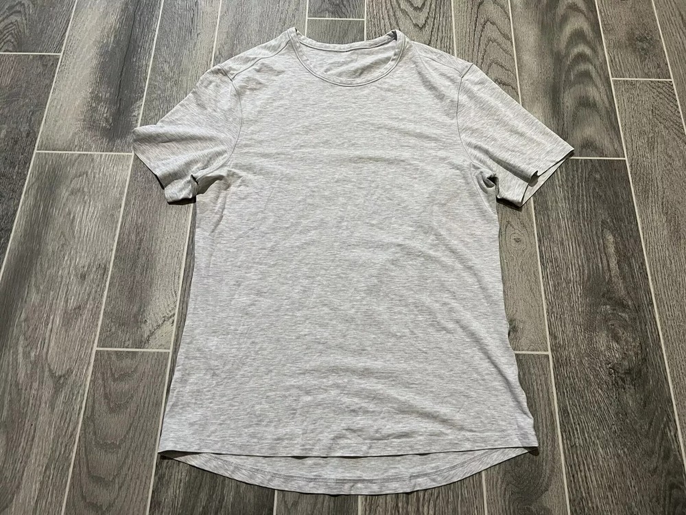 LULULEMON HCUG Light Grey Pima Cotton 5 Year Basic T-Shirt Top Men's Small
