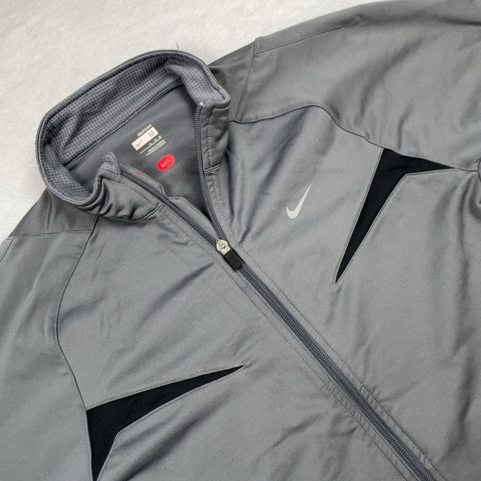 Nike NikeFIT DRY Full Zip Long Sleeve Jacket Mens M Gray Moisture Wicking gallery
