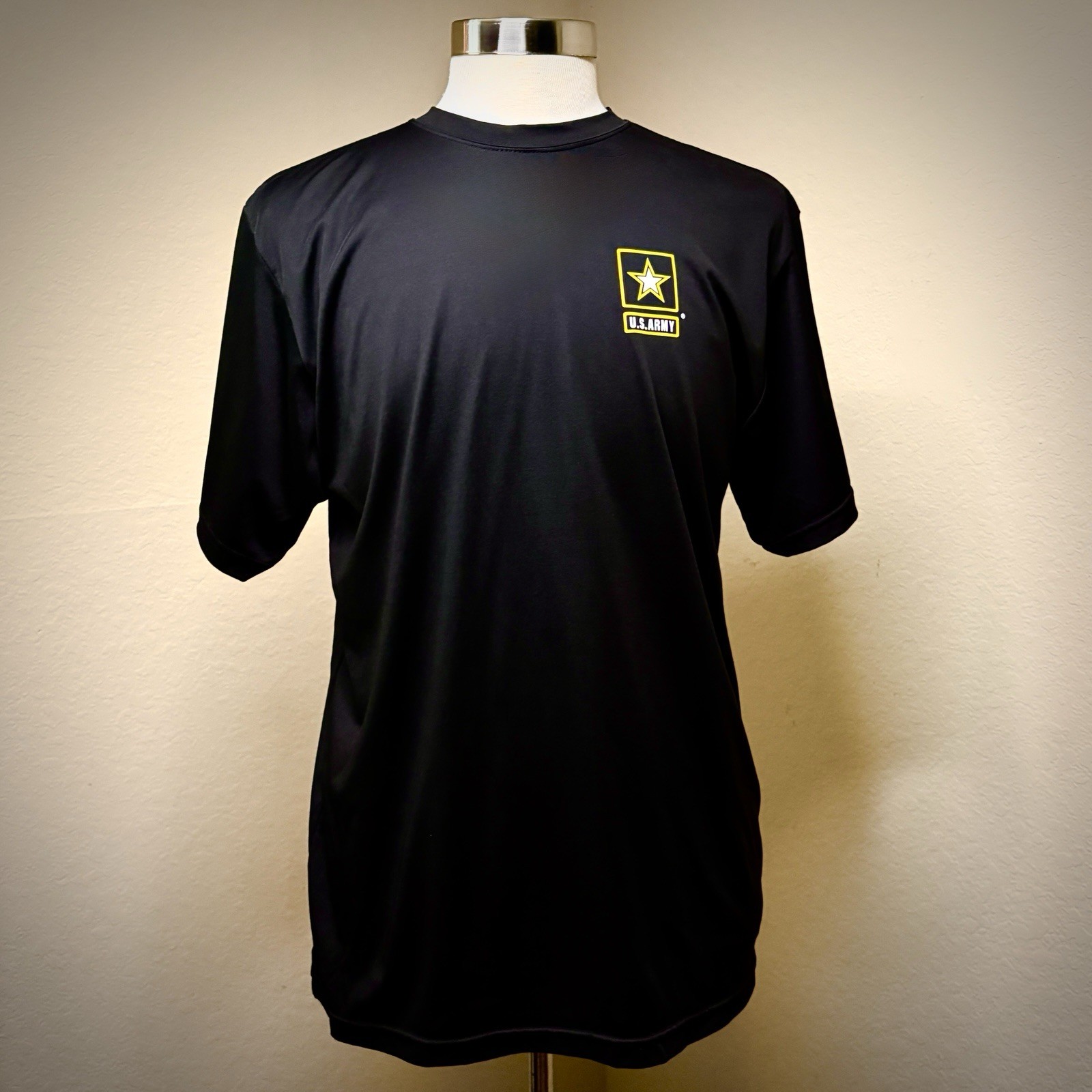 U.S. Army Black Performance Shirt Size M Short Sleeve Workout Fitness Georgia gallery