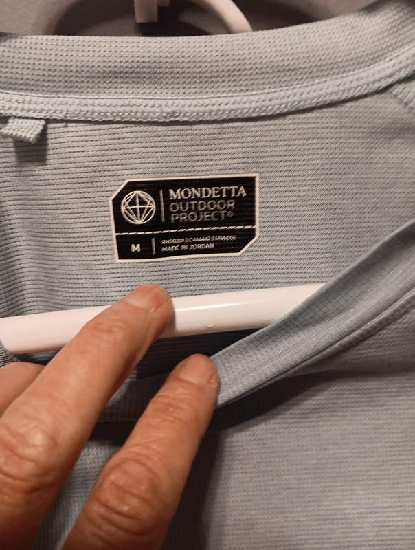 Athletic Outdoor Pullover Shirt Mens Pale Blue Med Short Sleeve NWOT Crew Neck gallery
