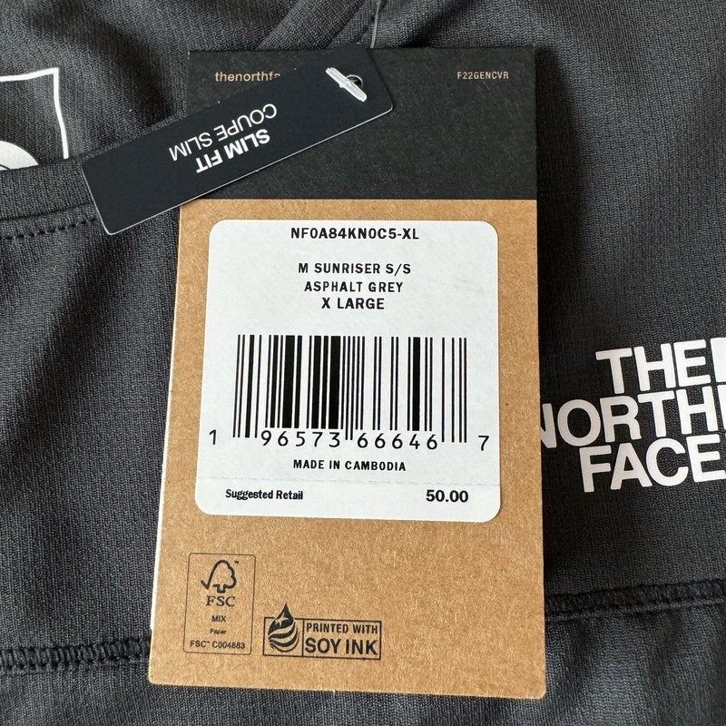 The North Face Men’s Sunriser Short Sleeve Flashdry Shirt Grey Size XL $50 gallery
