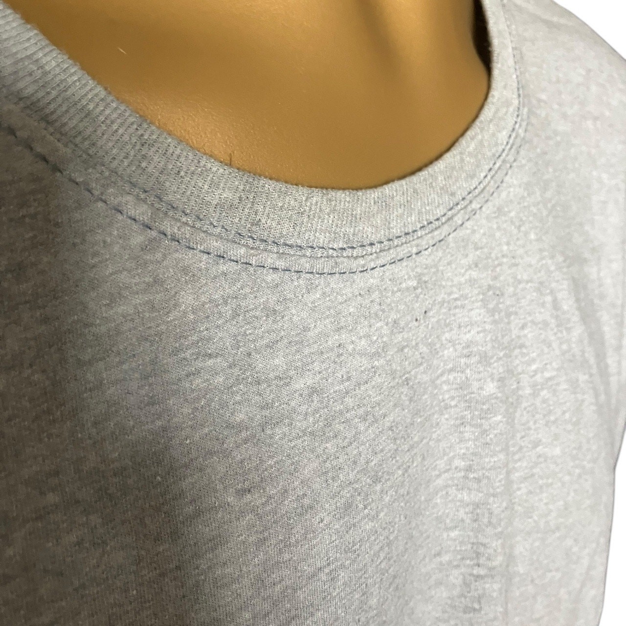 Hanes ComfortSoft Gray Tee 2XL | Classic Crew Neck Basic Cotton Blend Shirt gallery