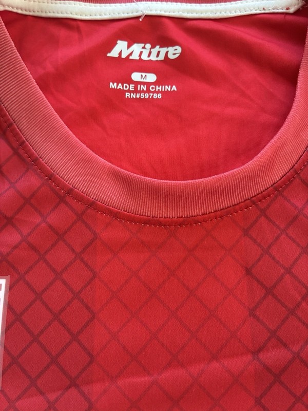 Mitre Men's Soccer Jersey T-Shirt M Red Quick Dry Moisture Wicking Athletic gallery