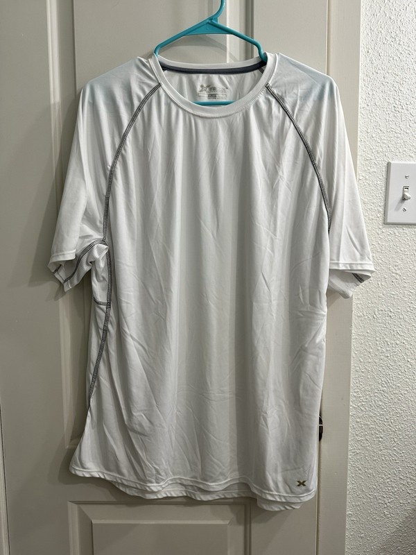 Xersion Men’s 3-Pack Performance Lightweight Tee Size XL Blue Grey White gallery