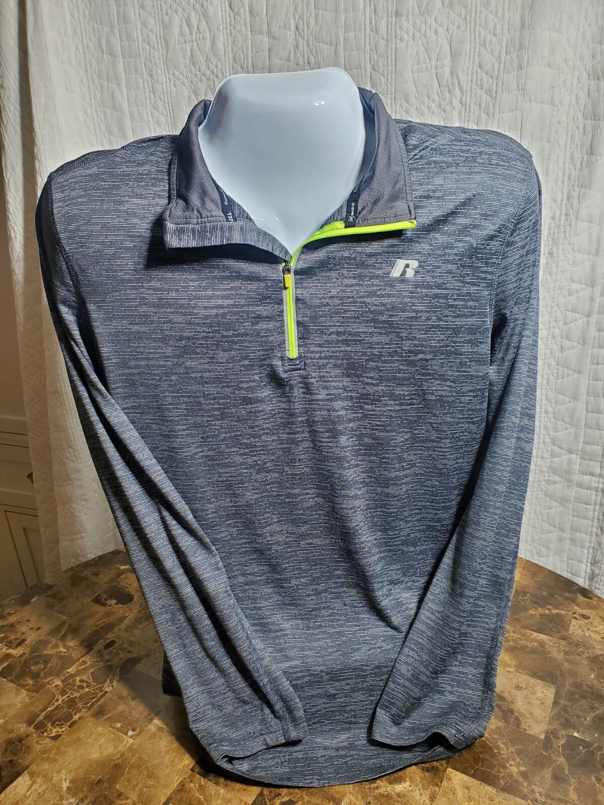 Russell Training Fit Dri-Power 360 Long Sleeve 1/4 Zip Men's Large Active. Flaw gallery