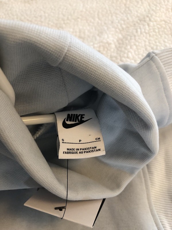 Nike Air Turtleneck Sweatshirt Gray Pullover Long Sleeve Pullover Size Small gallery