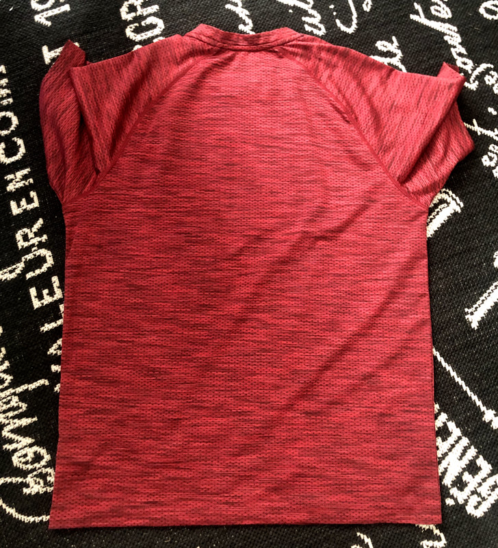 M REEBOK Burgundy Black Slub Knit Active MESH TEE T-Shirt LOGO Top Performance gallery