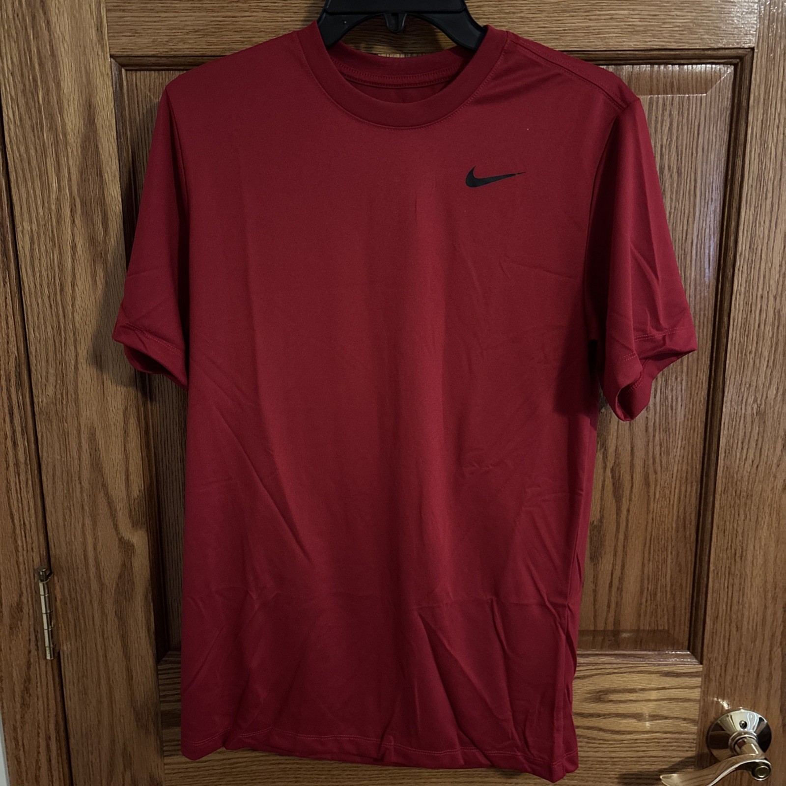 NWT Nike Men's Dri-FIT Legend Fitness T-Shirt Gym Red/black Size Small gallery