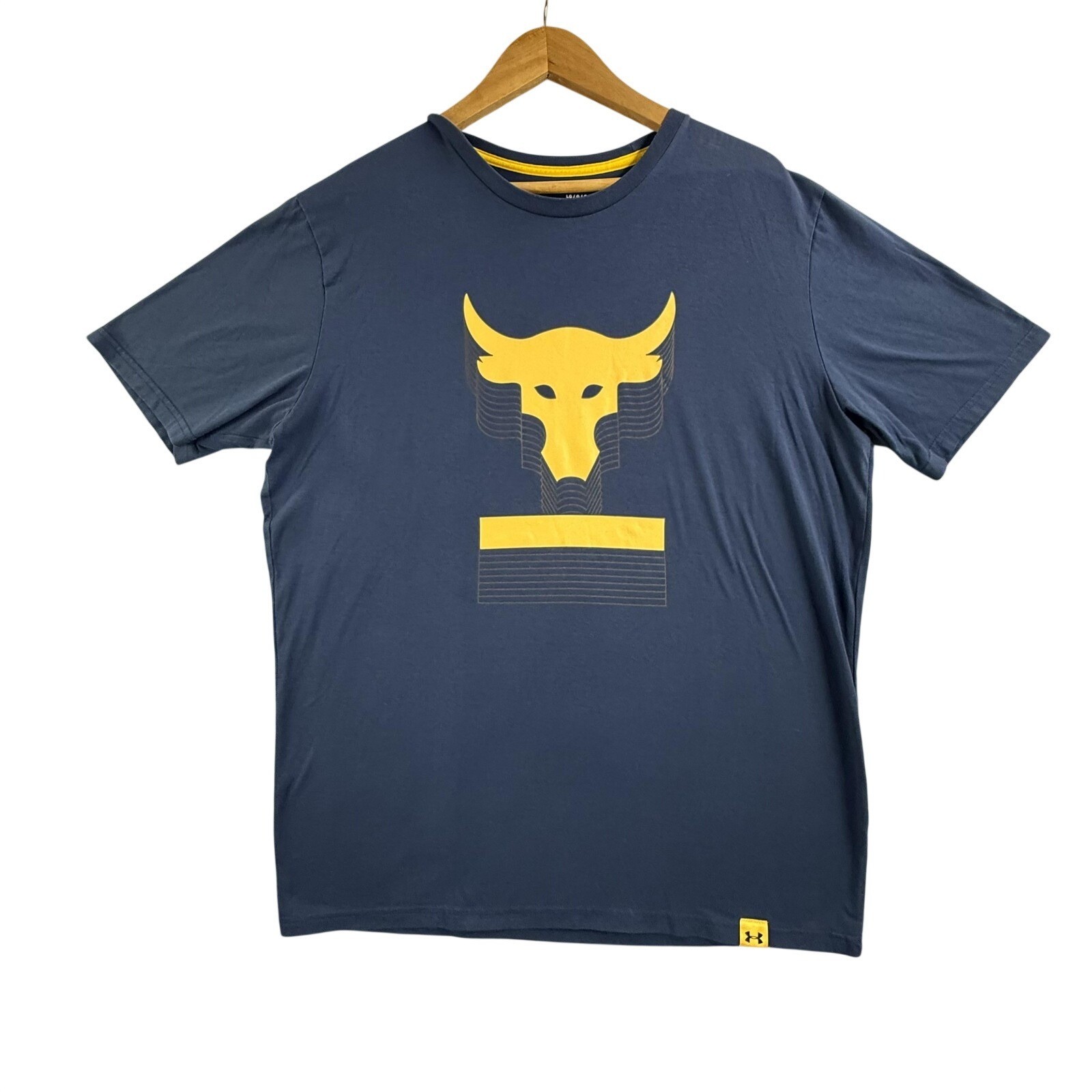 Under Armour Project Rock Shirt Mens Large Blue HeatGear Bull Graphic Training gallery