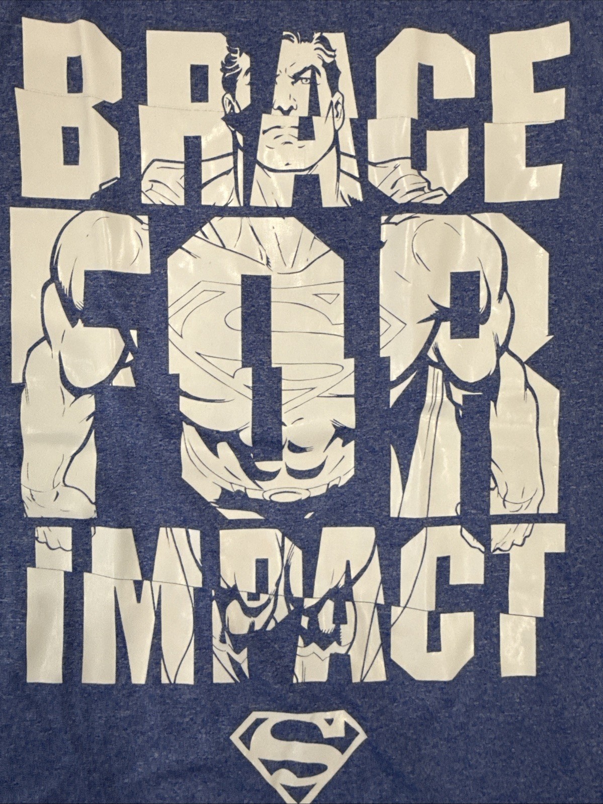 2016 Superman Brace for Impact Workout Wicking Activewear T-Shirt Size Small gallery