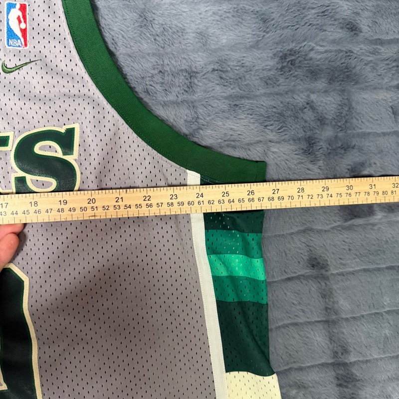 Vintage Nike Gary Payton Milwaukee Bucks Jersey XXL Grey Green NBA #20 gallery