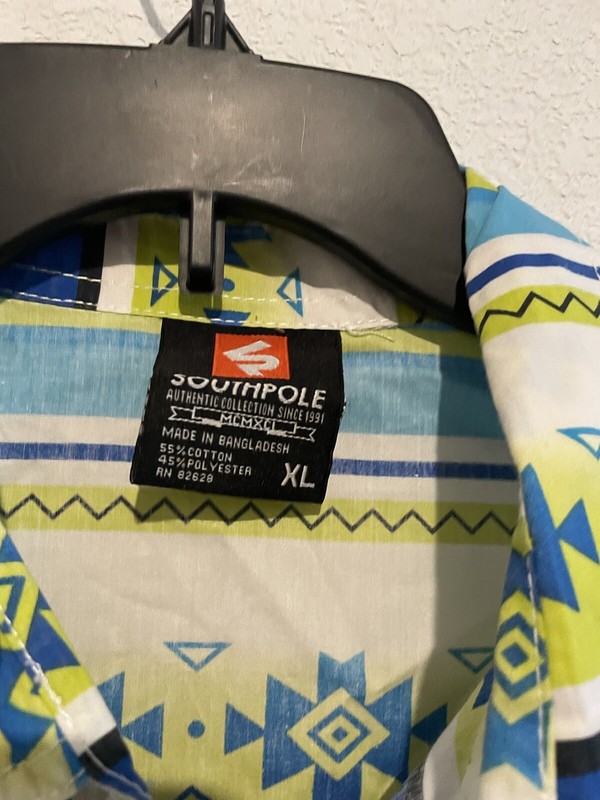 Southpole Royal Aztec Native American Print Bright Button Down Shirt Men’s XL gallery