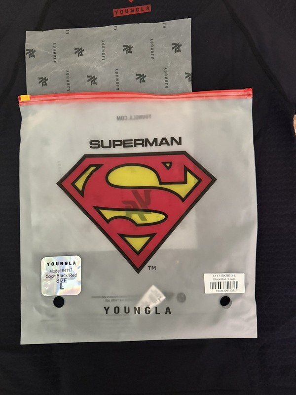 YOUNGLA 4117 -SUPERMAN COMPRESSION TEES- BLACK/Red - Large (has Tags, detached) gallery