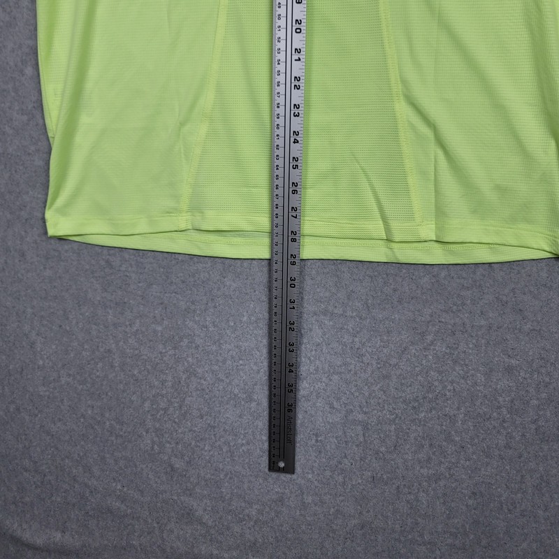 Under Armour CoolSwitch Singlet Men’s Size XL Yellow Moonlight Running Gym Tank gallery