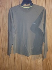 Patagonia Common Threads Medium Mens Green Logo Long Sleeve