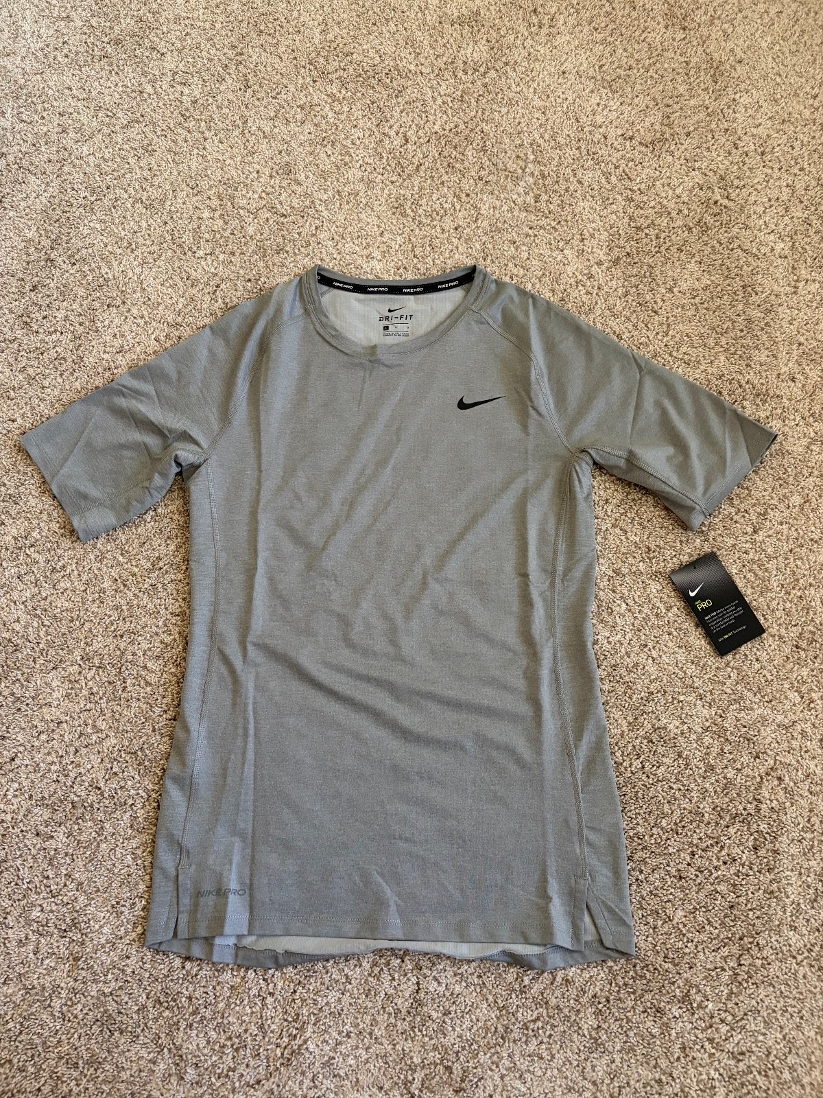 NWT NIKE Pro Mens Gray Training Activewear Shirt Top L gallery