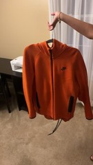 orange nike tech L