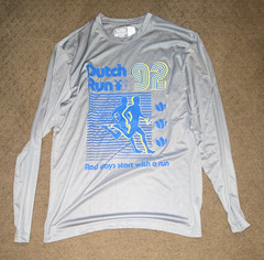 Dutch Bros Men’s M Gray Long Sleeve Crewneck Polyester Graphic Logo T-Shirt