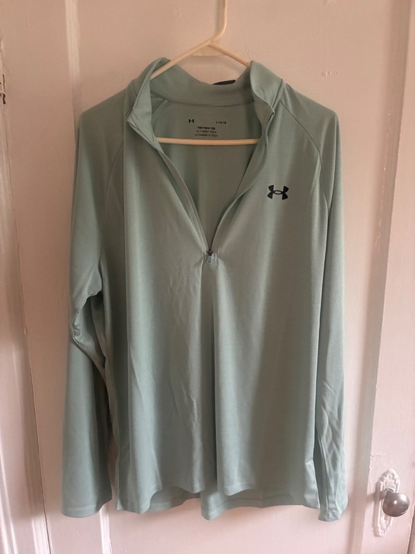 Under Armour UA Tech Textured 1/2 Zip long sleeve, size large, new with tags gallery