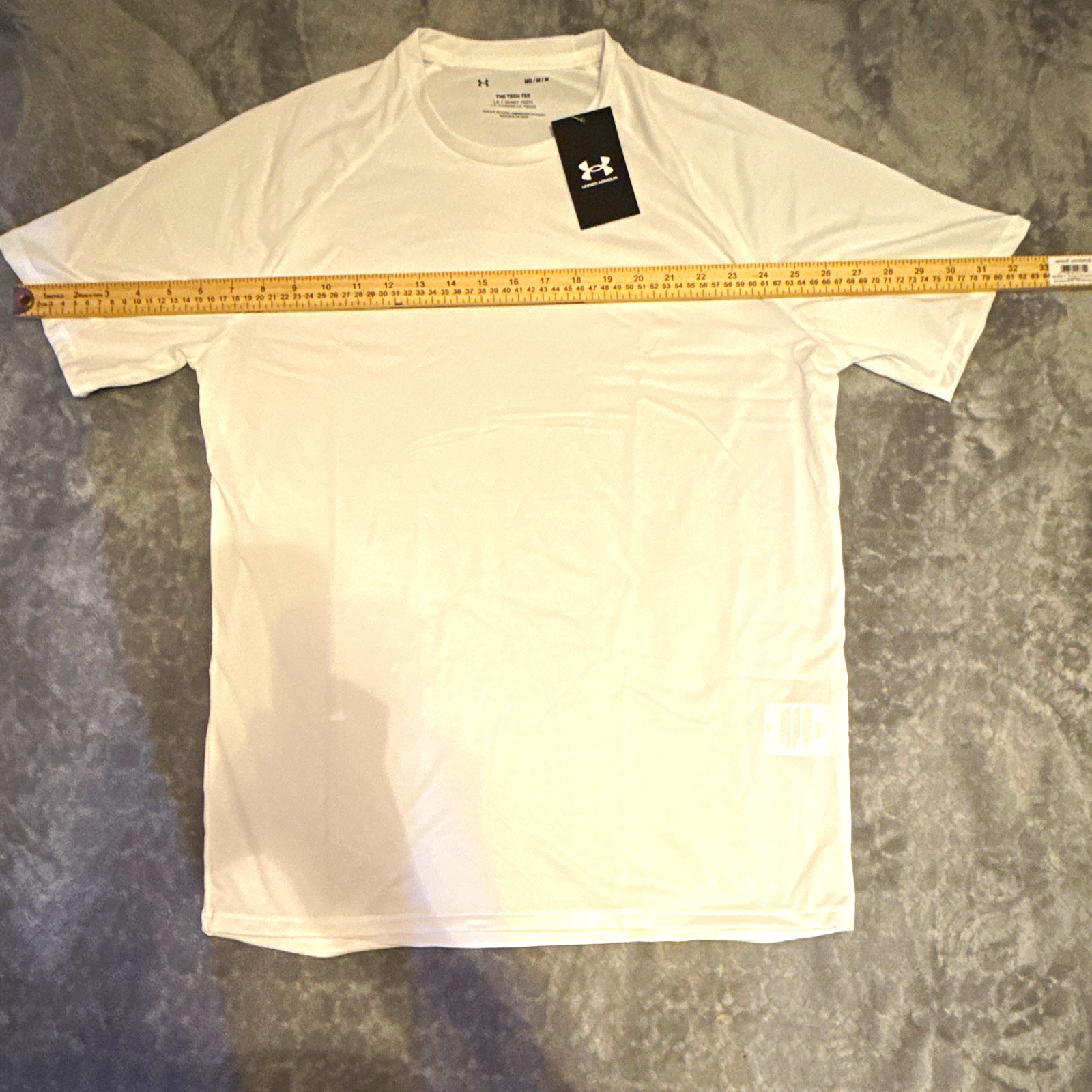 Under Armour UA Tech Men’s White Solid Crew Neck Short Sleeve Gym Tee M gallery