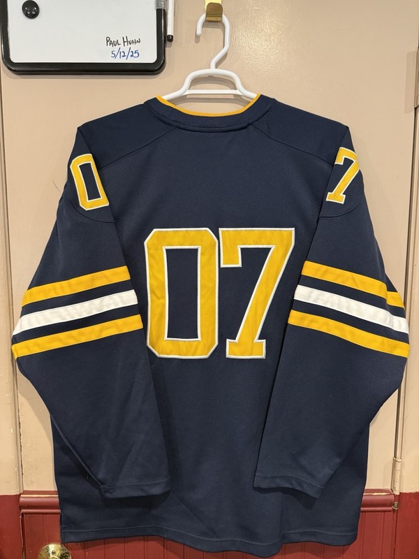Athletic Works Mens Large Long Sleeve Hockey Jersey gallery