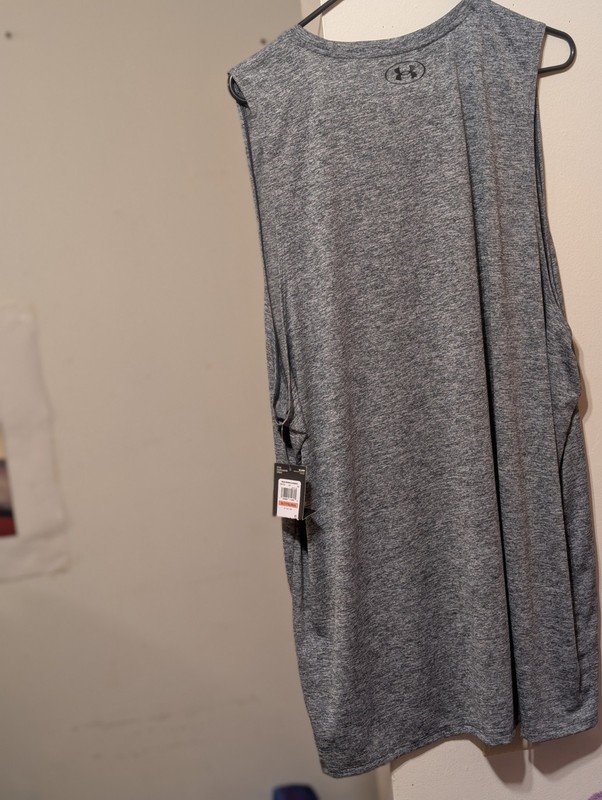 ALLURING 3XLT NWT UNDER ARMOUR FITTED BIG TALL TANK TOP DK GRAY 54" TRS 32* LNG gallery
