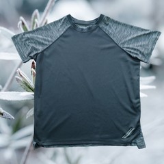 X PRO athletic t-shirt Men’s Medium color block/short sleeves/vent rib