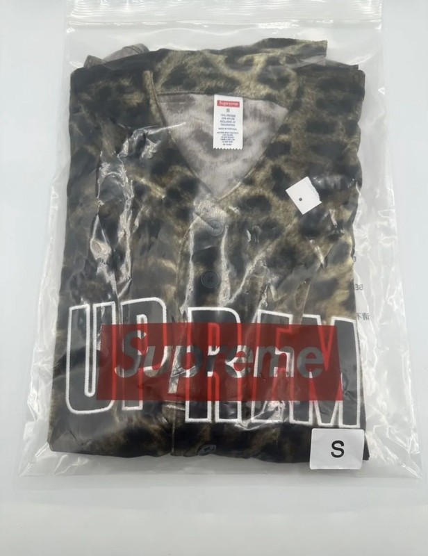 Supreme Velvet Baseball Jersey "Leopard" Size S gallery