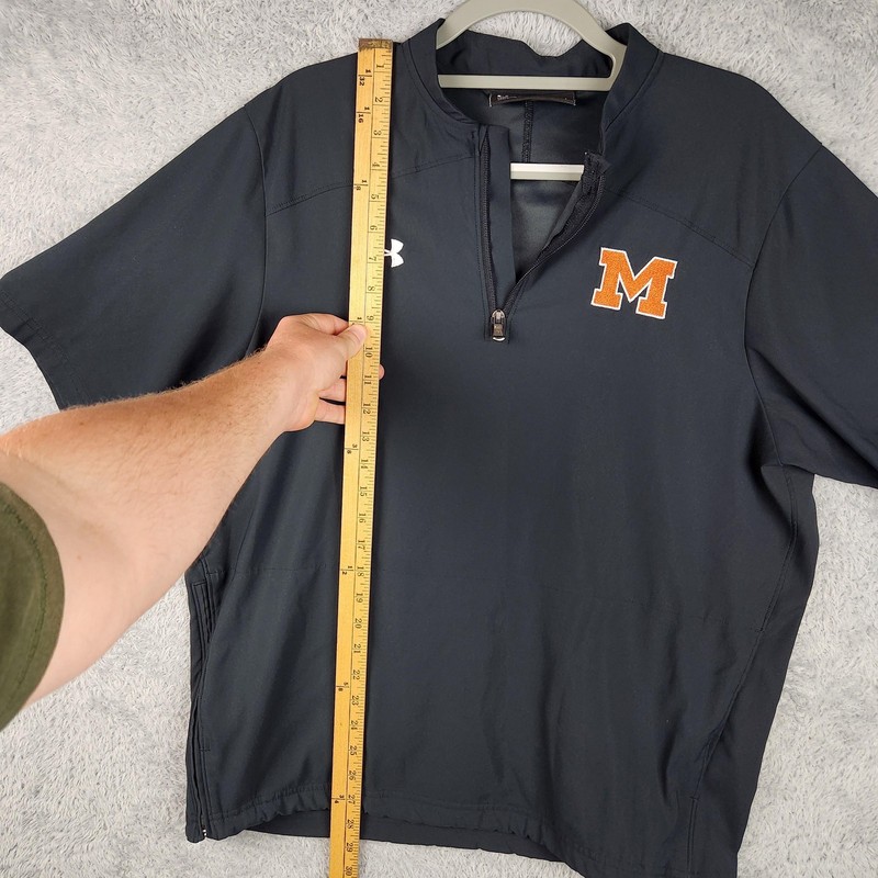 Under Armour Pullover Mens Medium Gray 1/4 Zip University Of Michigan Logo Sport gallery