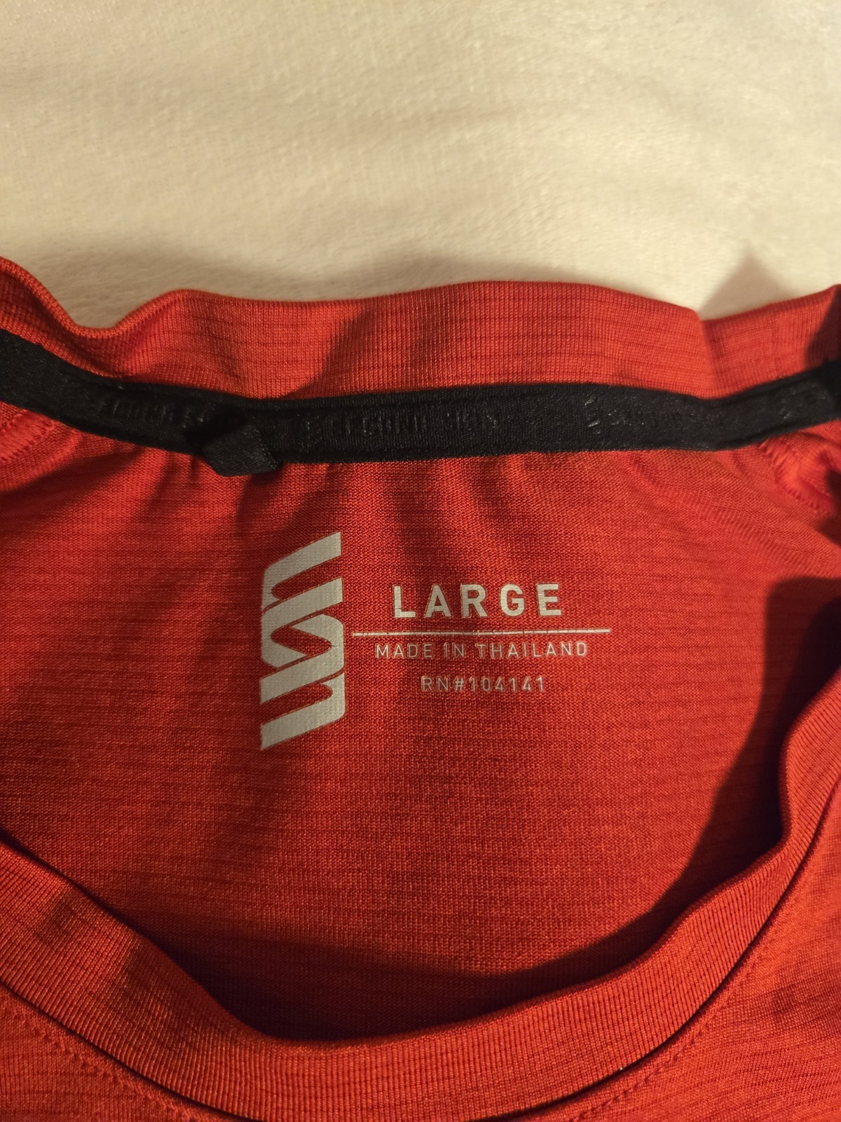 VRST Men's Red/Black Colorblock Athletic T-Shirt Breathable Crew Neck Raglan L gallery