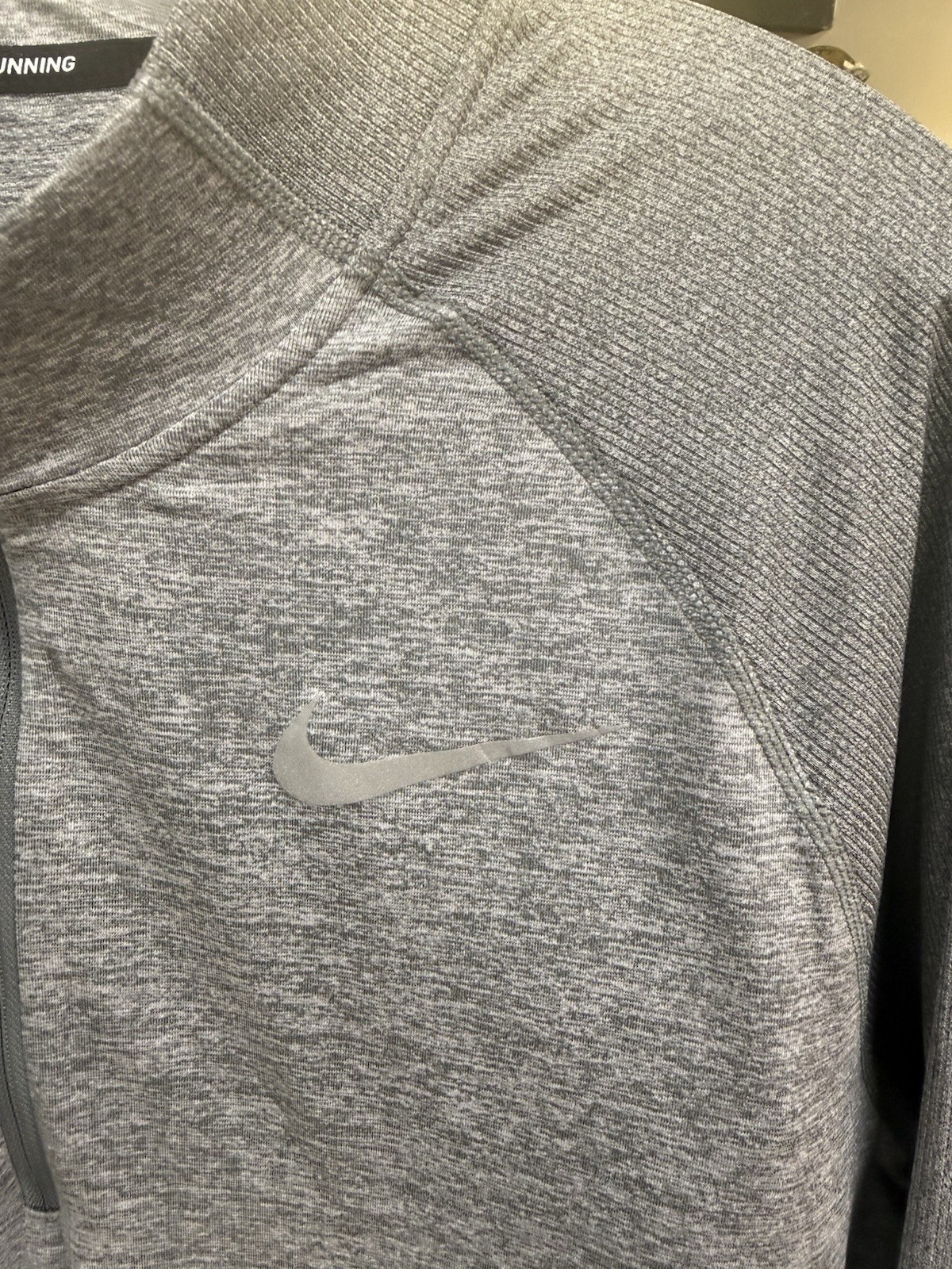 NIKE DRI FIT ELEMENT RUNNING HALF ZIP LONG SLEEVE TOP - GREY AH8973-084 MEN L gallery