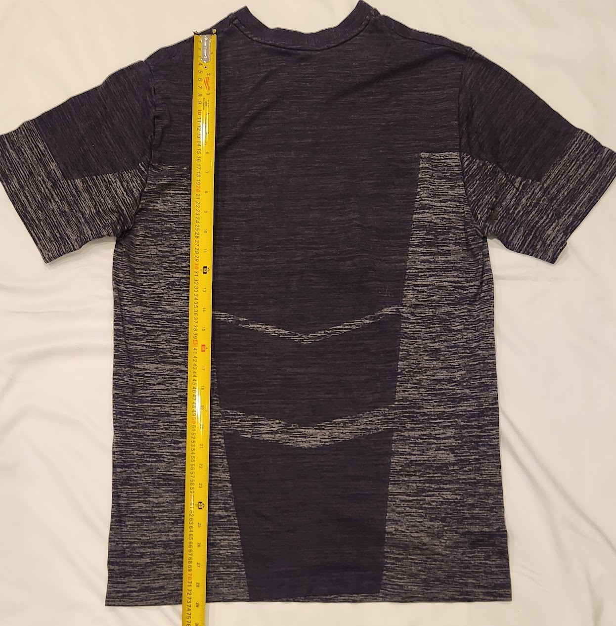 Nike Pro Training V-Neck Dri-Fit Heather Gray Shirt Men's XL (Small to Fit) gallery