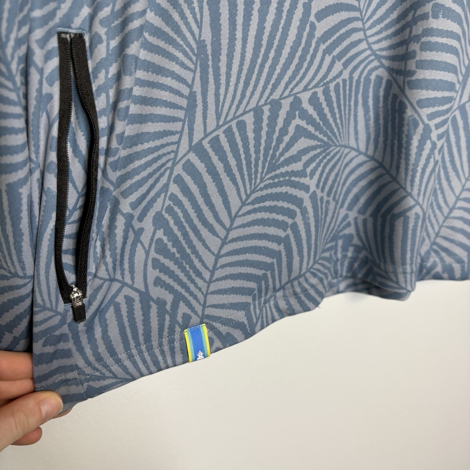 Chubbies Mens Size S Blue The Calm Palm Movementum 1/4 Zip Long Sleeve Shirt New gallery
