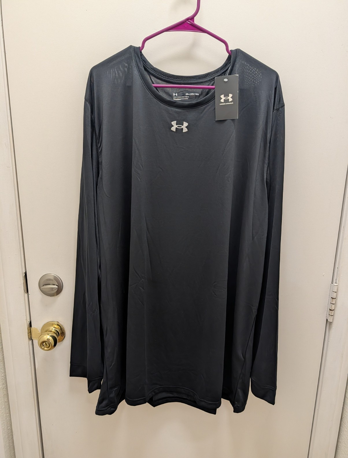 Under Armour Men’s Big & Tall 3XL Black Long Sleeve Crew Neck Loose Tee gallery