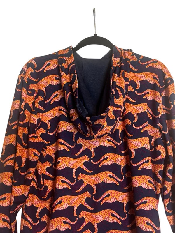 Good Good Golf Men's Pullover Hoodie Small Orange Cheetah Print gallery