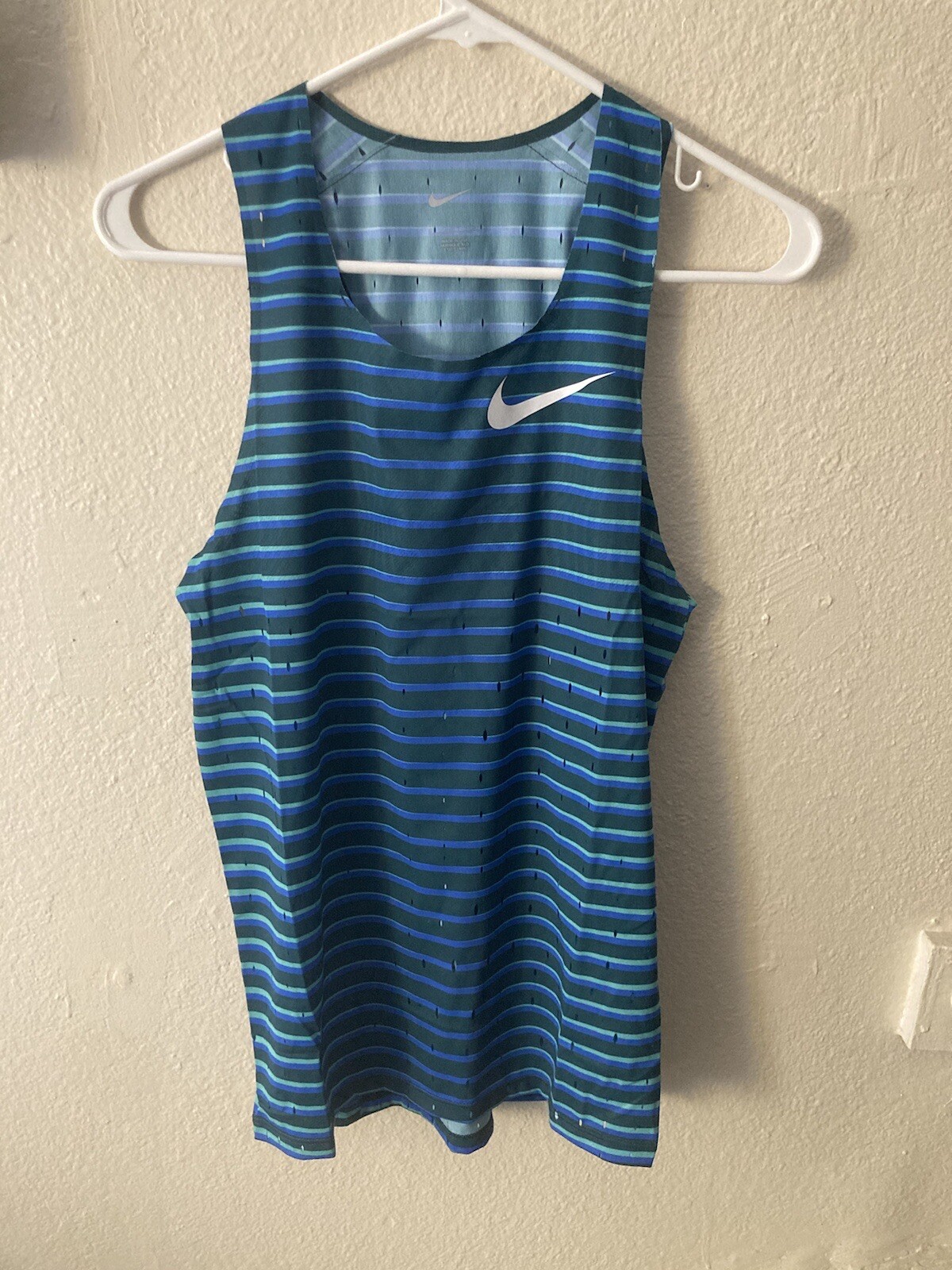 Nike 2022 Pro Elite Team Distance Singlet Made In USA [DJ1189-317] Size Small gallery