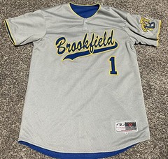 Vintage Men’s Pro Look Reversible Mesh Brookfield Baseball Jersey Meduium