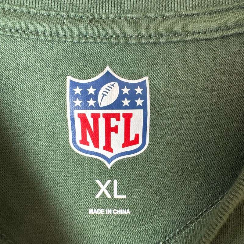 Green Bay Packers Graphic T-Shirt Men’s XL Football Embroidered Athletic NFL gallery
