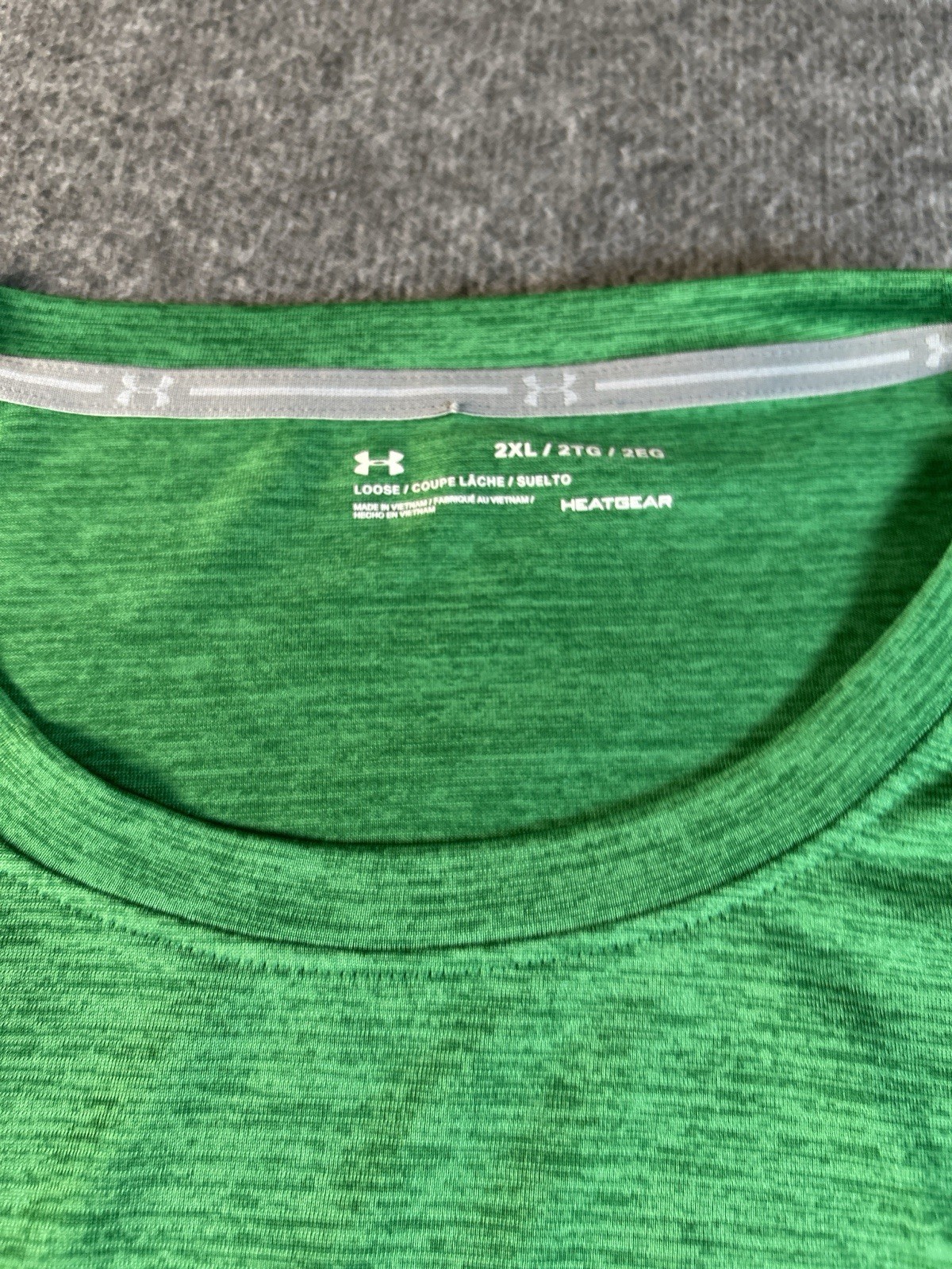 Under Armour Notre Dame Irish HeatGear Long Sleeve Shirt Men XXL Green Active gallery
