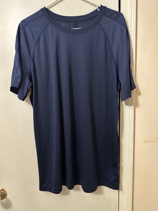 Men's Navy Active Short Sleeve Performance Tee Size Large gallery