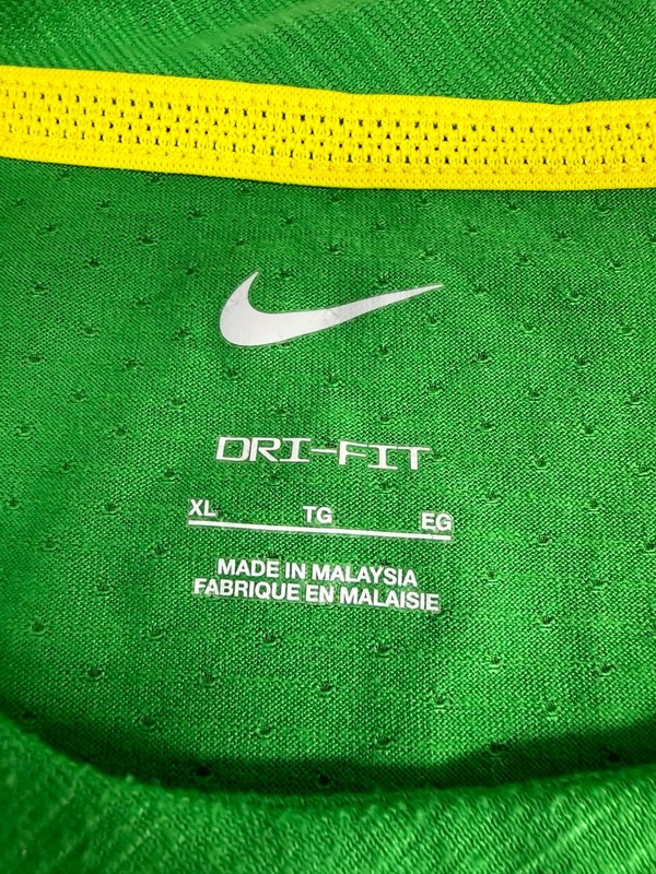 Nike Oregon Ducks On Field Training Shirt Green DJ4906 Men's Sz XL (slim fit) gallery