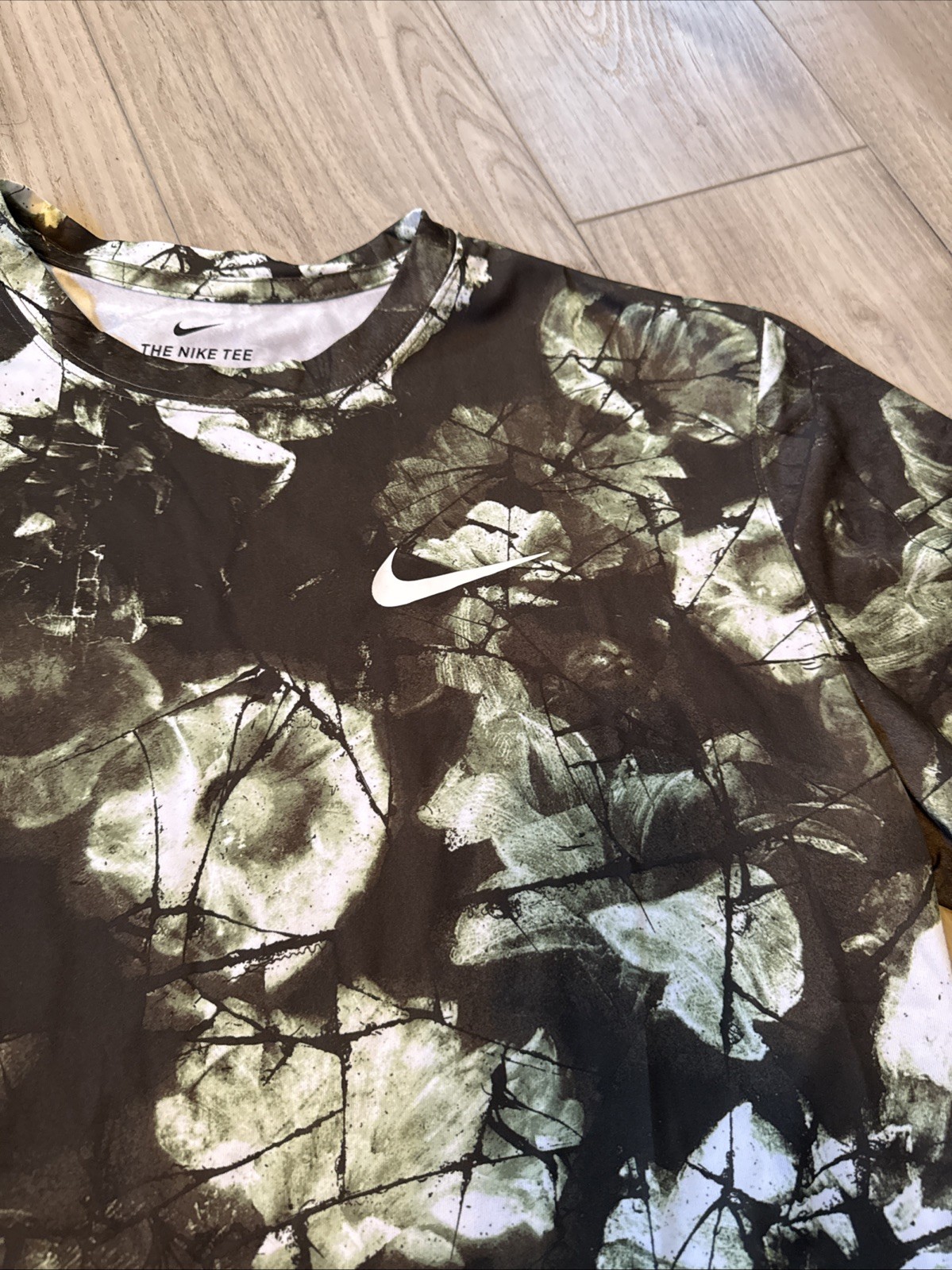 Nike Dri-Fit Training Camo Tee Men's XL Green Polyester DR7545-222 Nike Tee gallery