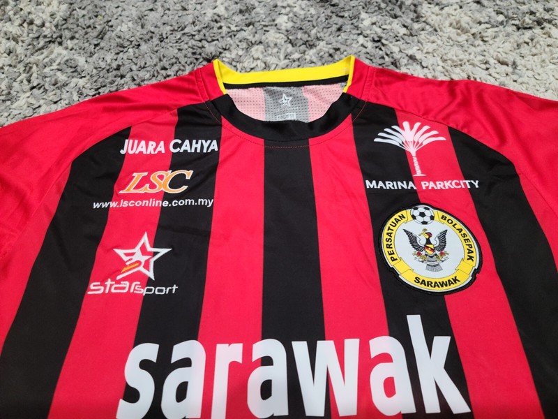Starsport Biofit Sarawak FA 2014 2015 Futbol Soccer Jersey Men Size 2XL Striped gallery