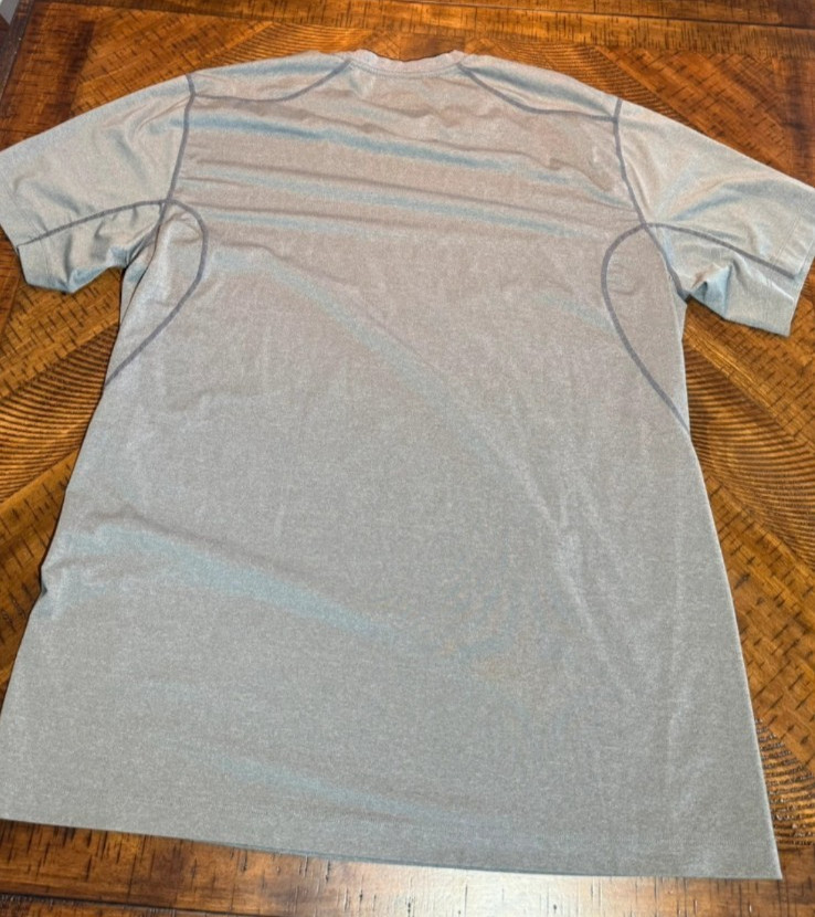 Nike Shirt Men`s Size XL Gray Pro Combat Dri Fit Short Sleeve Athletic gallery