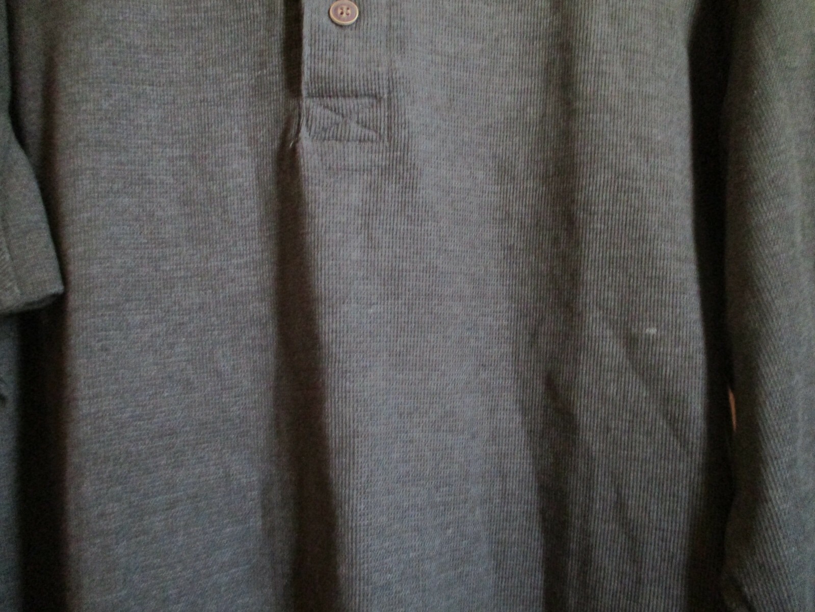 SMITHS Mens Charcoal Heather Long Tail Mini Thermal Knit Henley Pullover S4660LT gallery