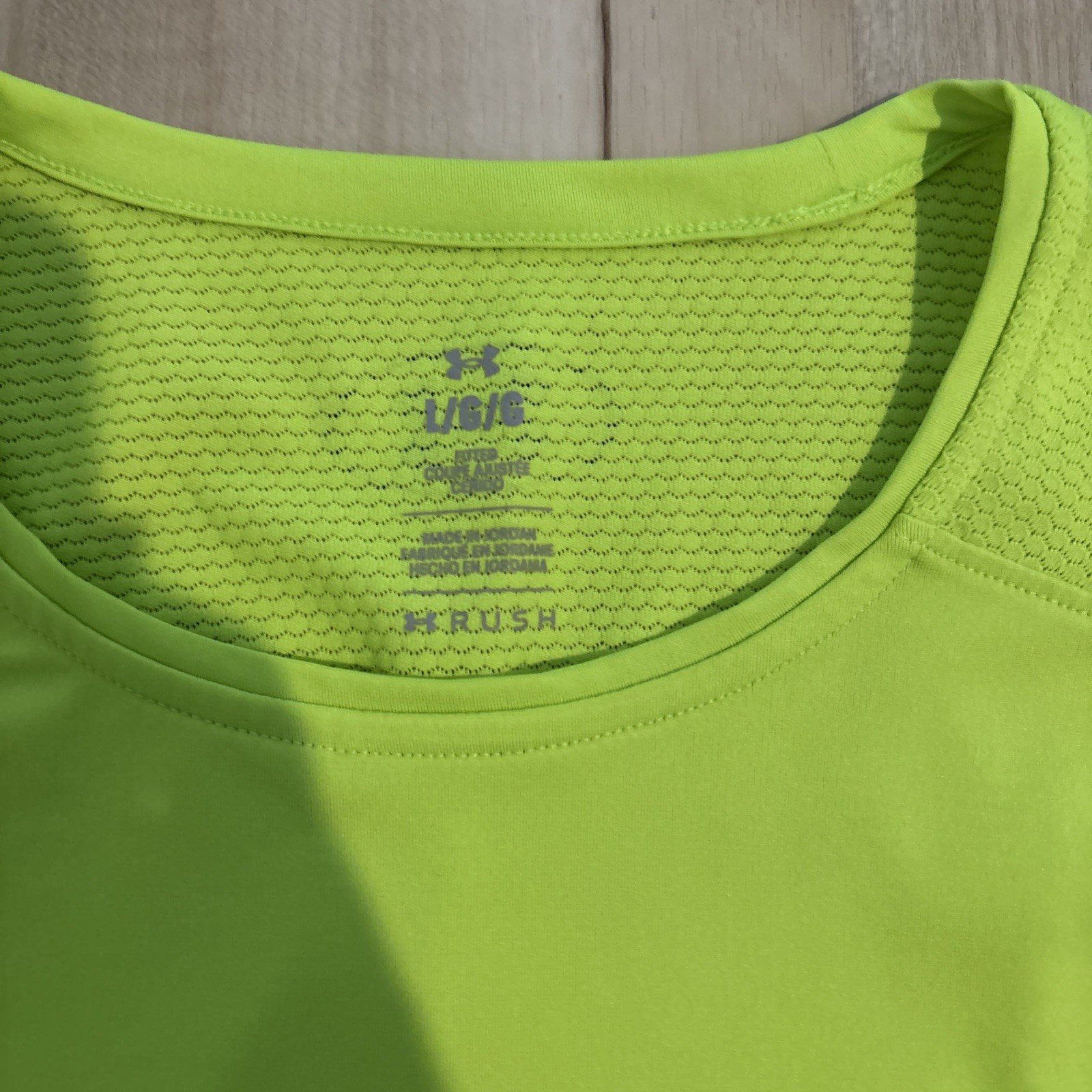 Under Armour Shirt Mens Large Neon Yellow HeatGear Loose Athletic T-Shirt Tee gallery