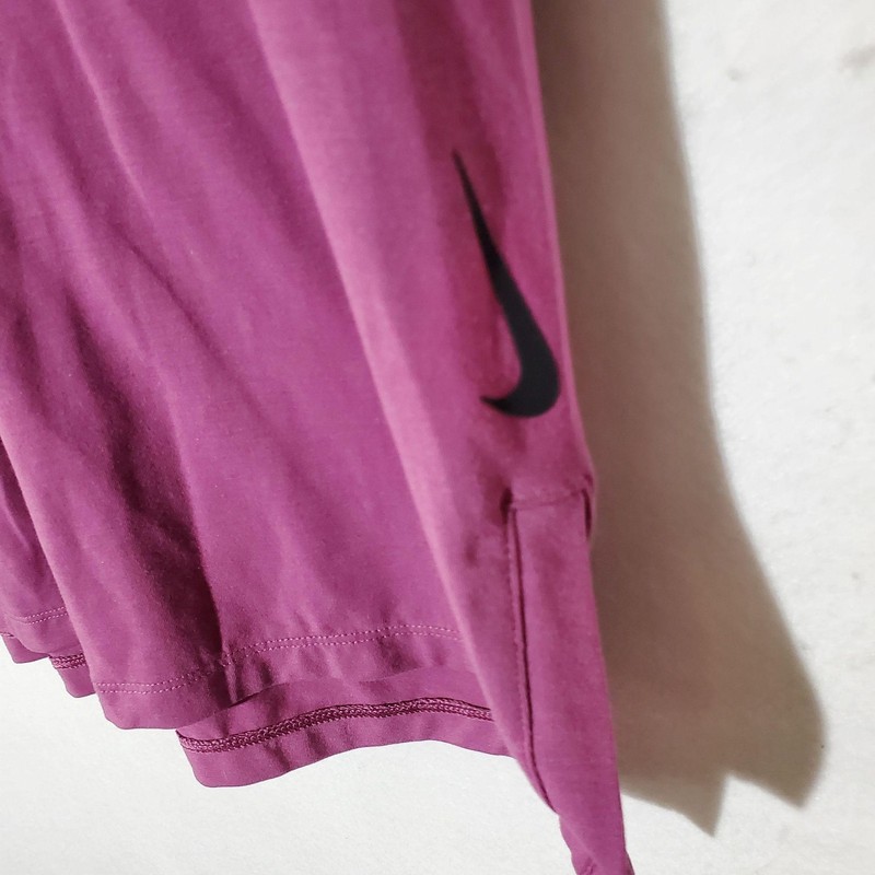 Nike Yoga Dri-FIT Shirt Mens Medium Purple Slim Fit Short Sleeve Athletic Tee gallery