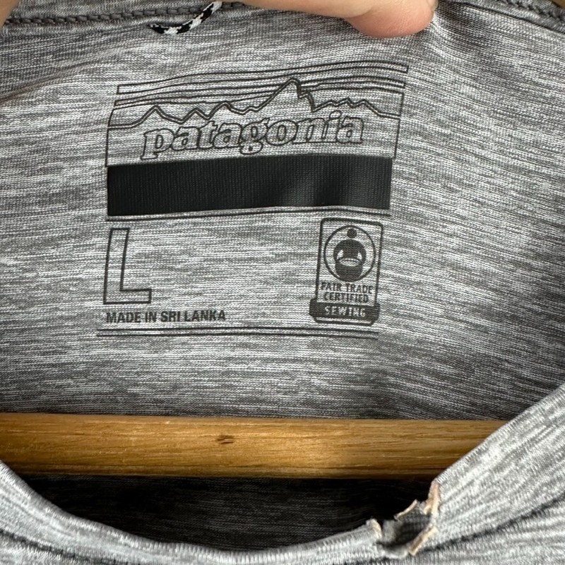 Patagonia daily shirt Large short sleeve Base layer Mountain Gray gallery