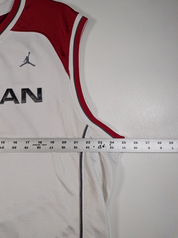 Air Jordan Jumpman #23 Basketball Jersey White Red Mens XL Vintage Y2K gallery